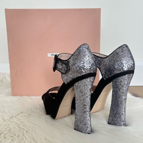 Miu Miu Glitter Accent Platform Pumps - Picture 4 of 12